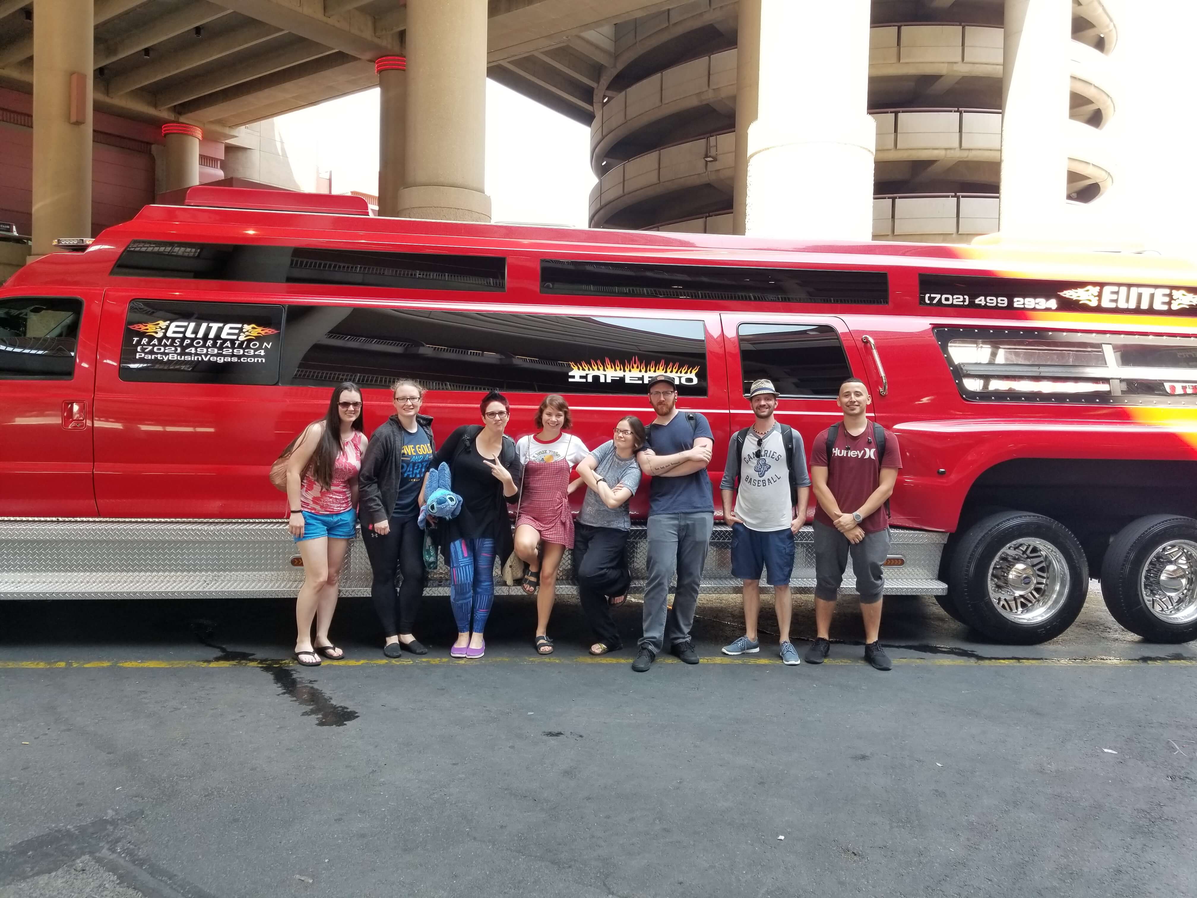 02_PartyBus
