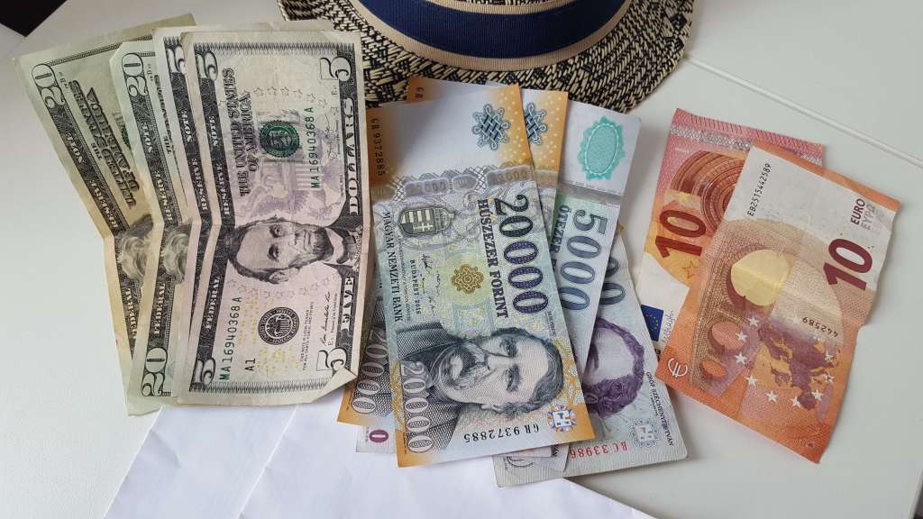 American dollars, Hungarian forints, Euros
